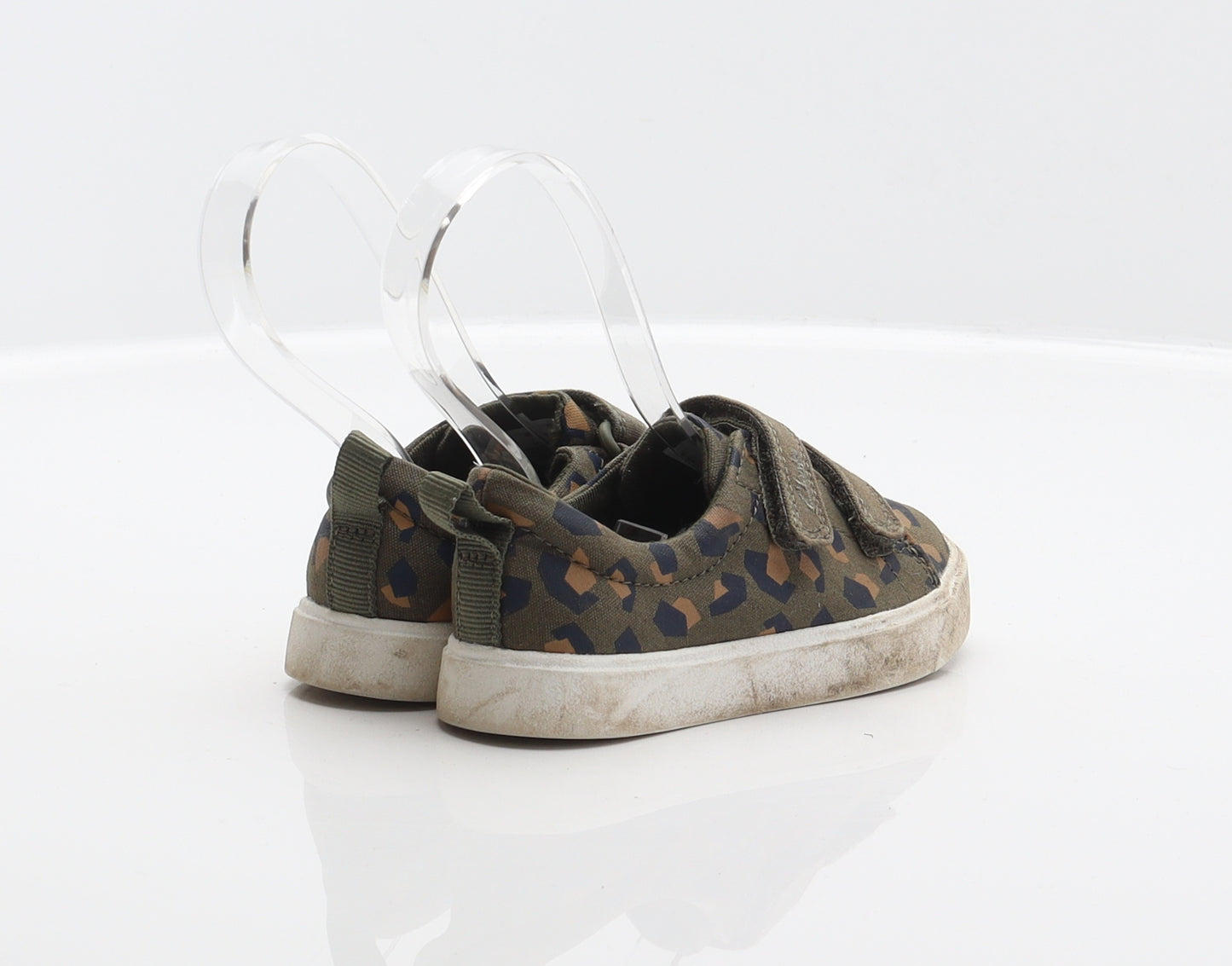 Clarks Boys Green Geometric Fabric Trainer UK 6.5 23