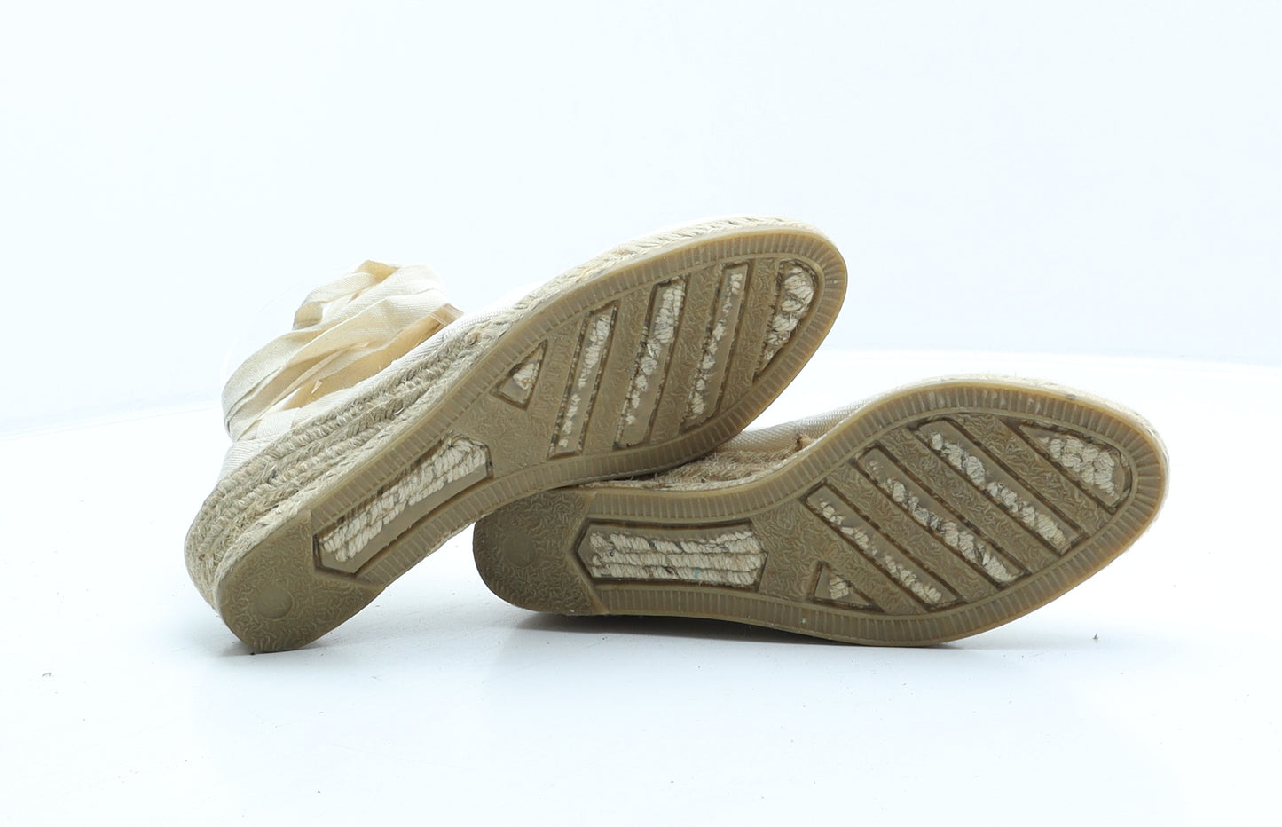 Preworn Womens Beige Fabric Strappy Heel UK 4 37