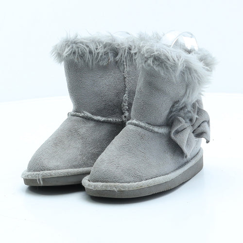 Preworn Girls Grey Synthetic Shearling Style Boot UK 7 24