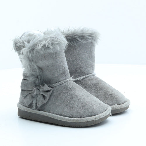 Preworn Girls Grey Synthetic Shearling Style Boot UK 7 24