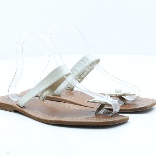 Preworn Womens Brown Leather Flat UK 7 40 - Flower Detail Thong