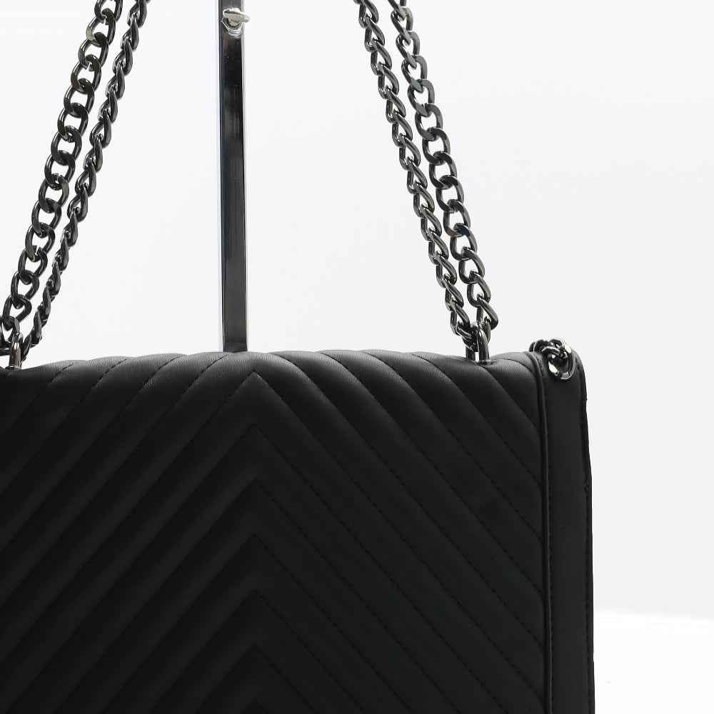 Preworn Womens Black Geometric Polyester Shoulder Bag Size Medium