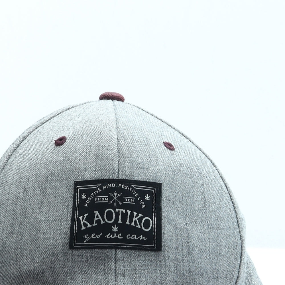 The Classics Mens Grey Acrylic Snapback Size Adjustable