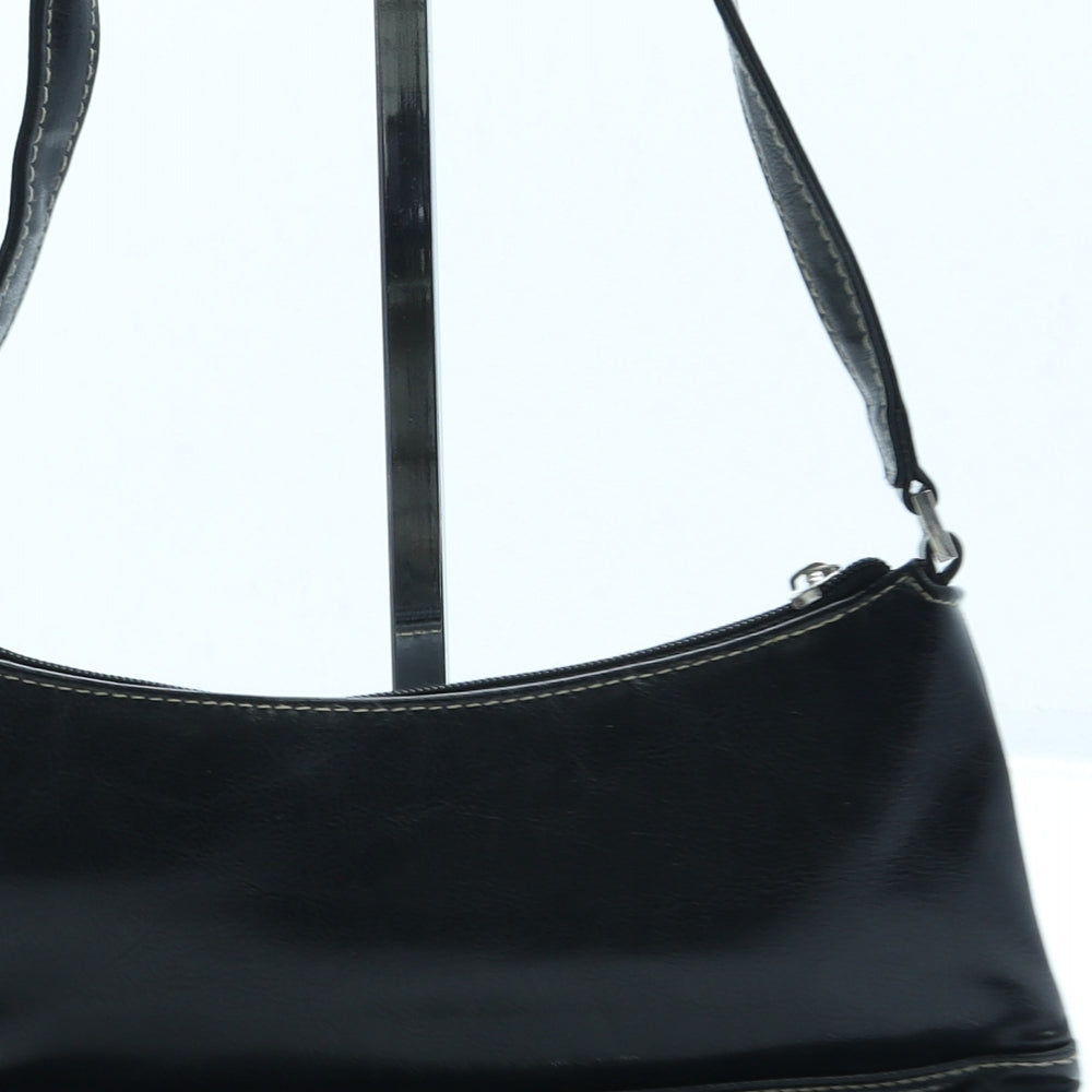 Preworn Womens Black Leather Shoulder Bag Size Mini