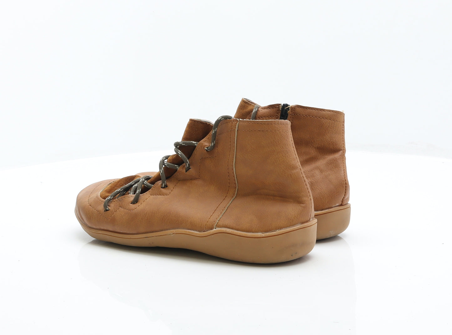 Preworn Mens Brown Leather Trainer Casual UK 8 42