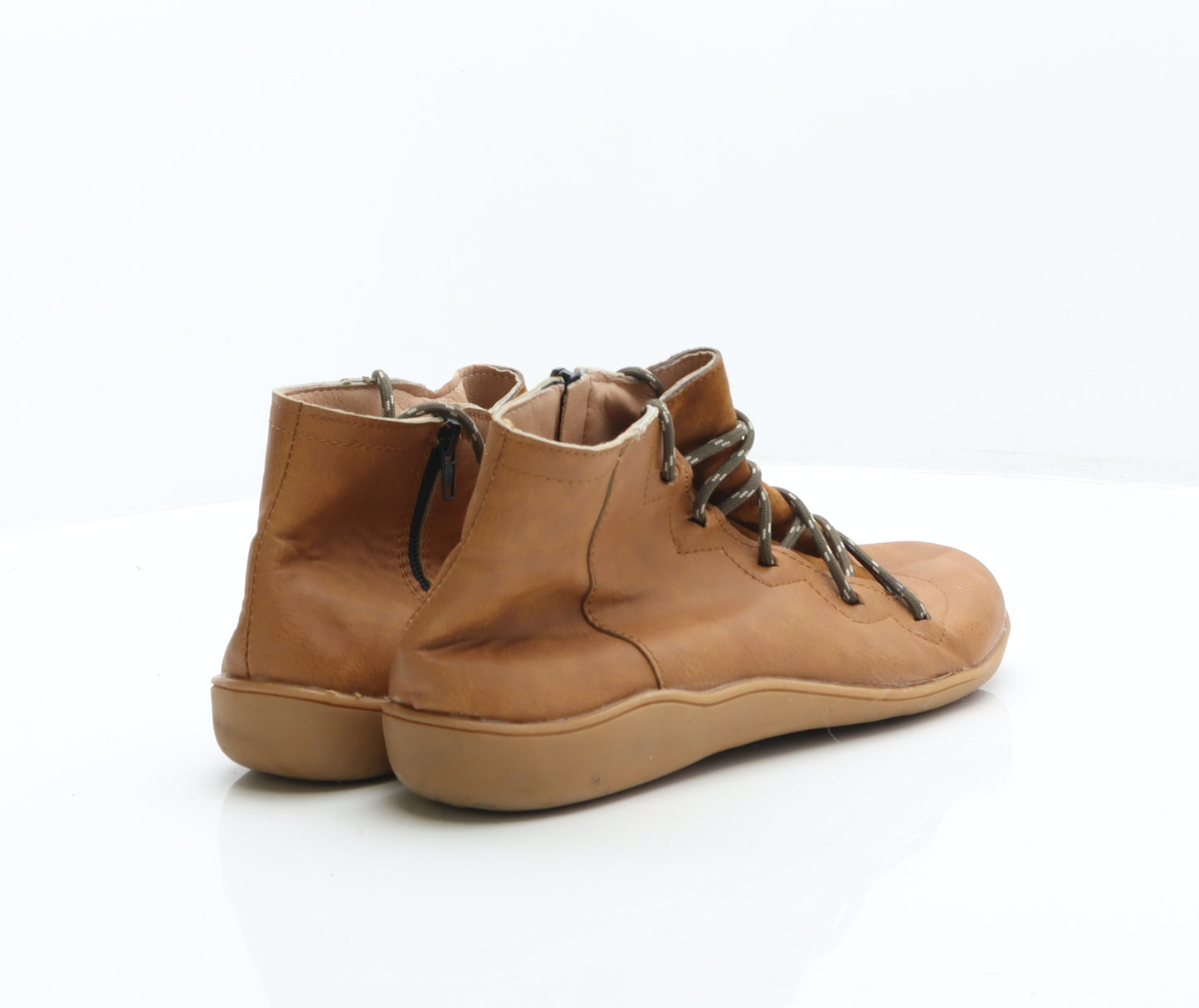 Preworn Mens Brown Leather Trainer Casual UK 8 42