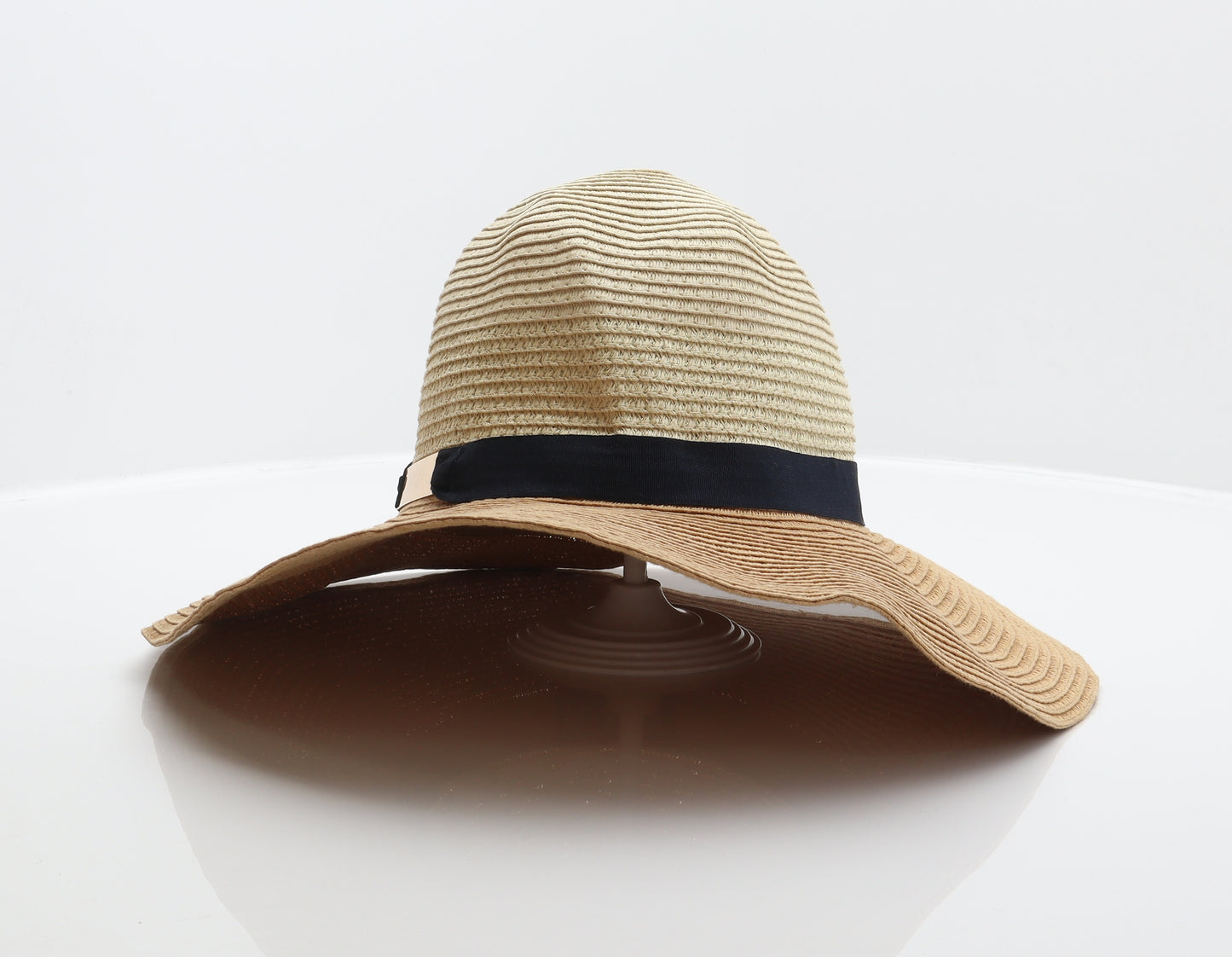 Avenue Womens Beige Paper Sun Hat One Size