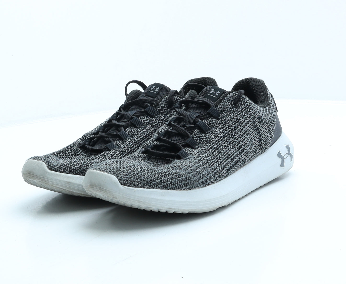 Under armour Mens Grey Fabric Trainer UK 8 42.5