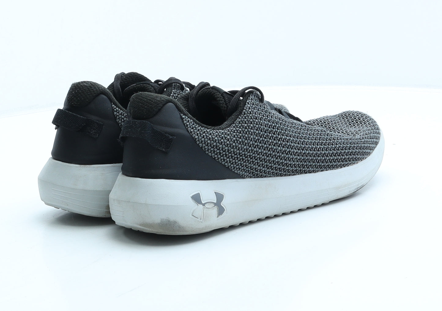 Under armour Mens Grey Fabric Trainer UK 8 42.5