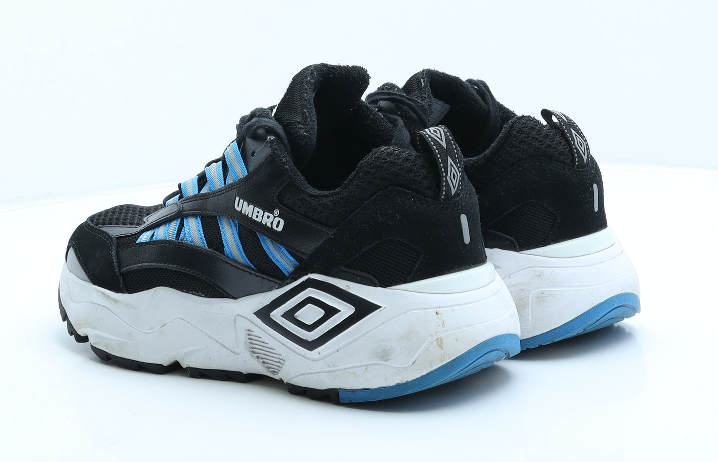 Umbro Mens Black Geometric Synthetic Trainer UK 9 44