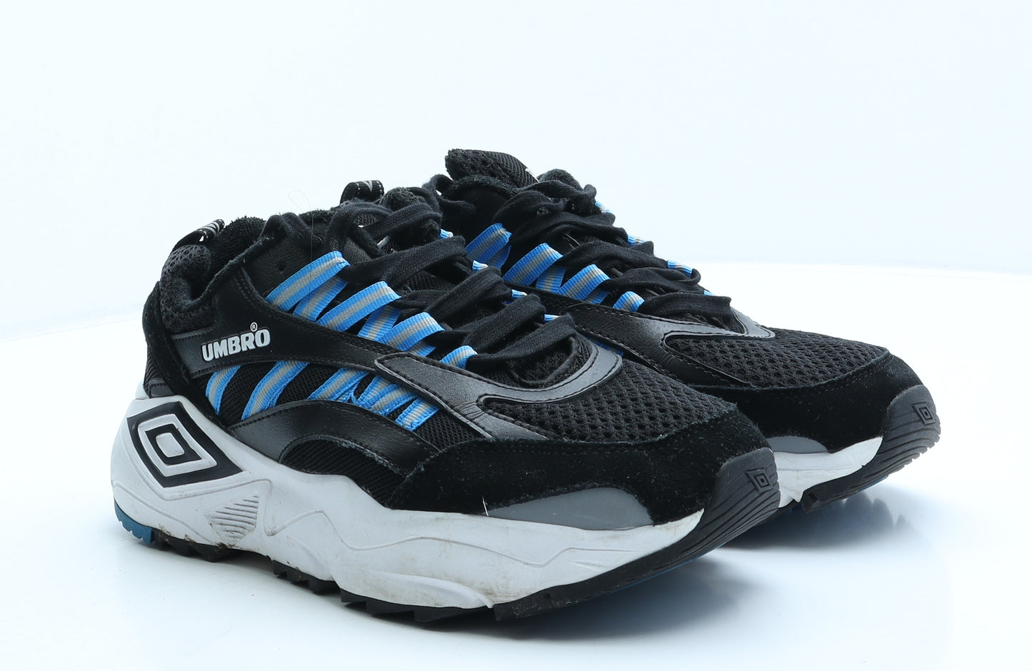 Umbro Mens Black Geometric Synthetic Trainer UK 9 44