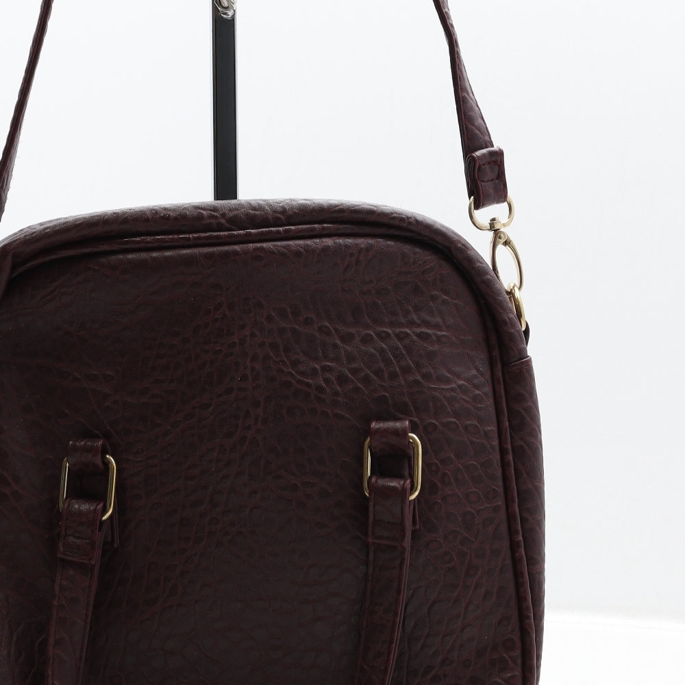 Atmosphere Womens Red Geometric PVC Crossbody Size Medium