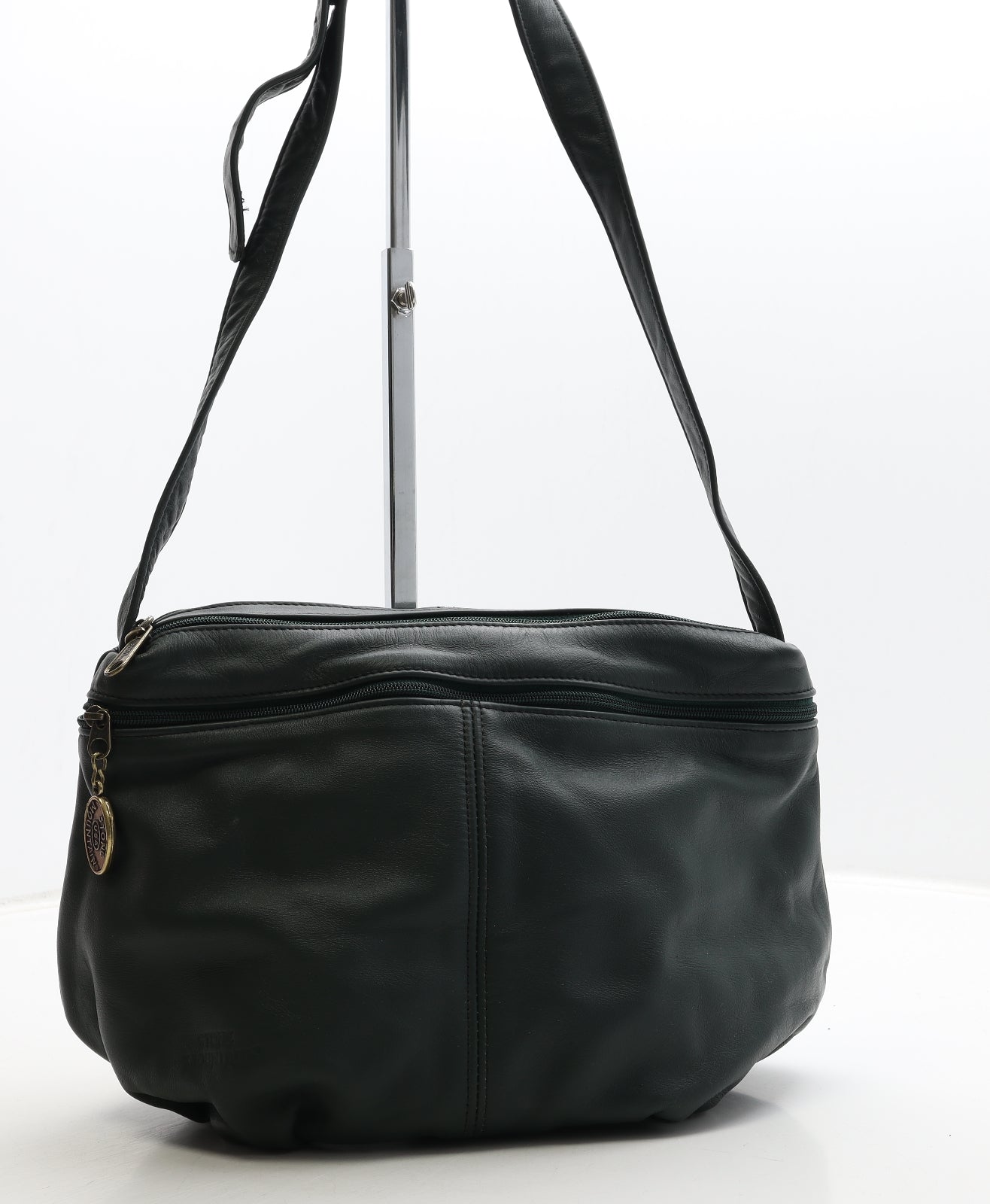 Stone Mountain Womens Green Leather Crossbody Size Medium