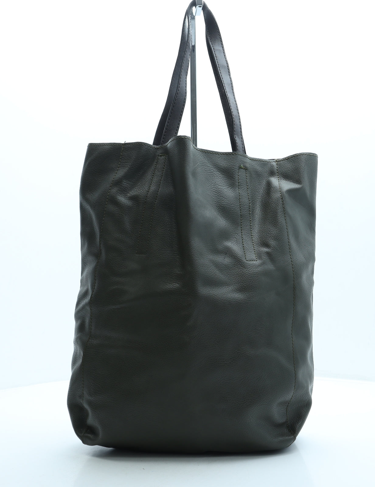 Preworn Womens Green Leather Hobo Bag Size Large