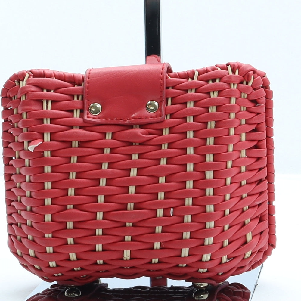 New Look Womens Red Wicker Clutch Size Small