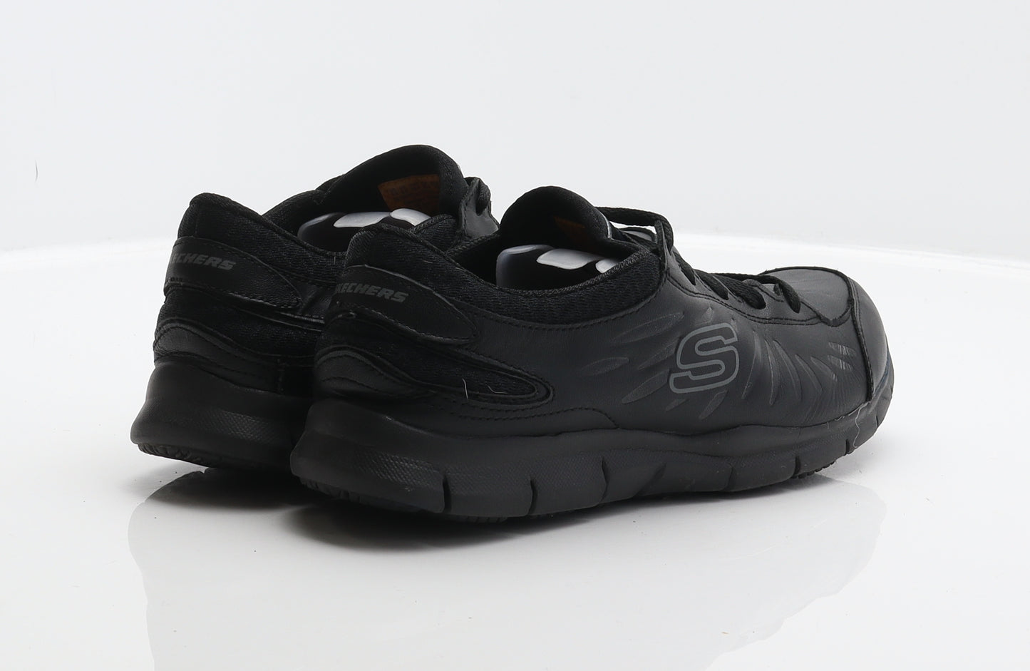 Skechers Mens Black Leather Trainer UK 6.5 39.5 - Work shoes