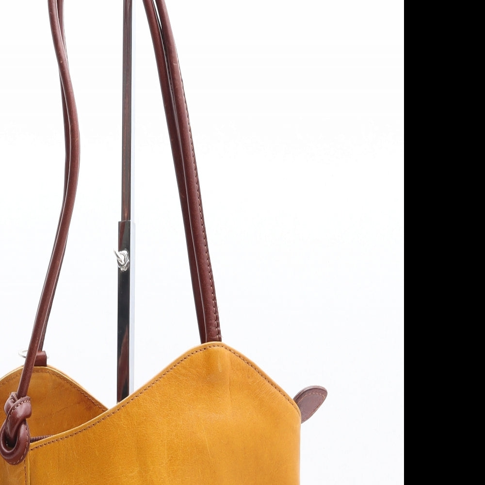 Florence Womens Yellow Newsprint Leather Shoulder Bag Size Medium
