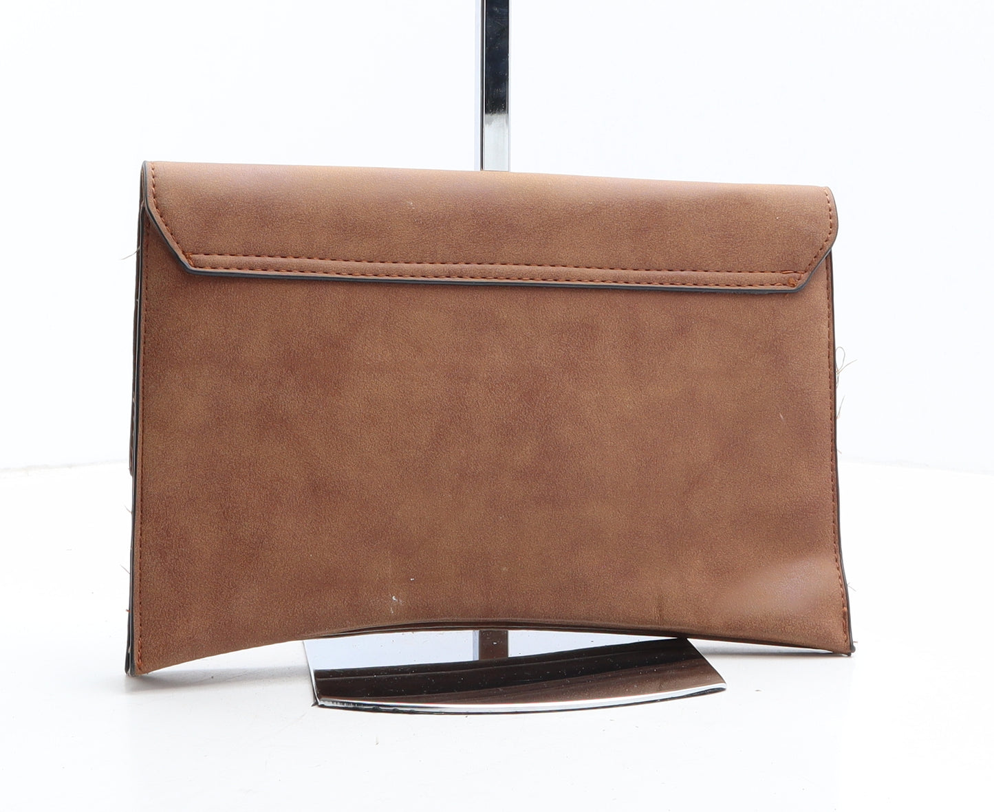 Preworn Womens Brown Polyethylene Clutch Size Small