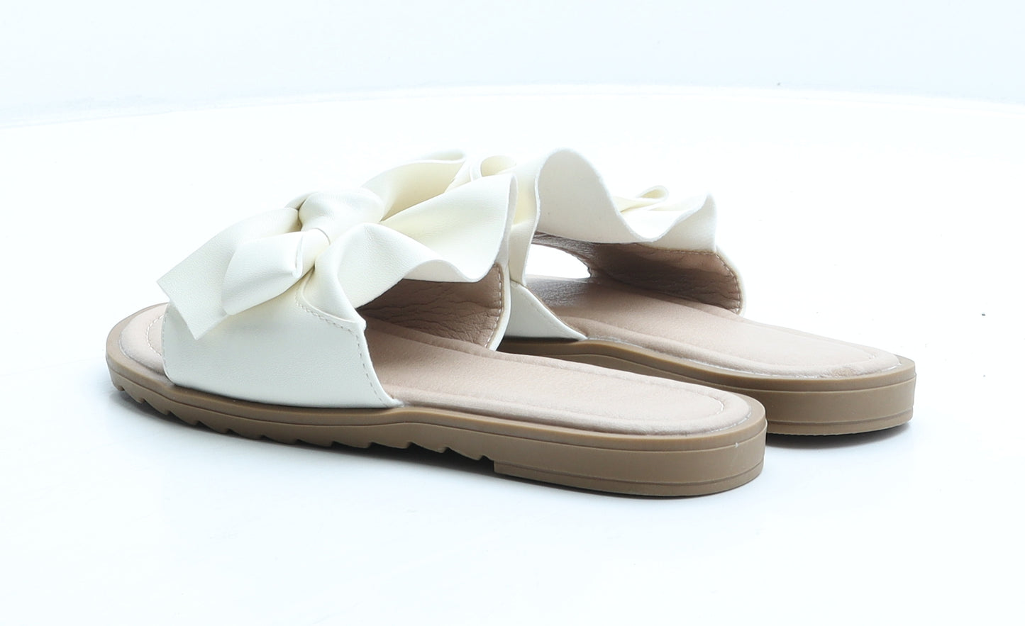 Preworn Girls Beige Polyester Slip On Sandal UK 2.5 35