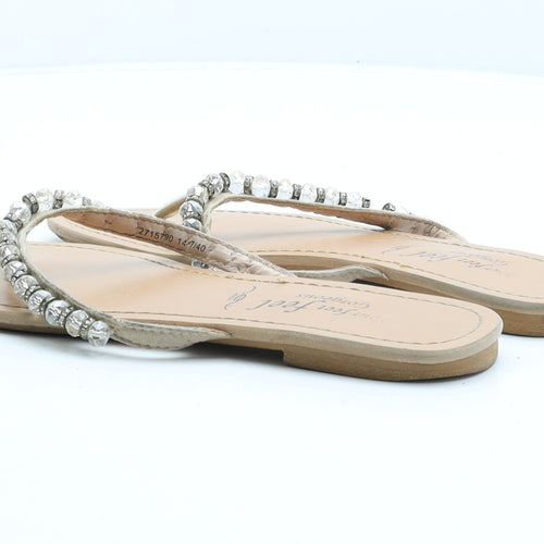 New Look Womens Beige Suede Thong Sandal UK 7 40