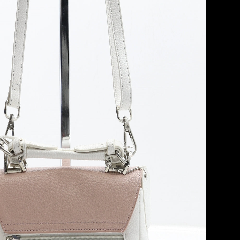 Envy Collections Womens White Polyurethane Shoulder Bag Size Small