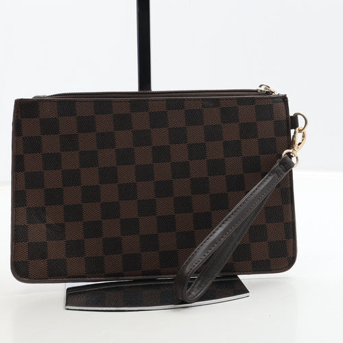 Preworn Womens Brown Check Polyurethane Clutch Size Small