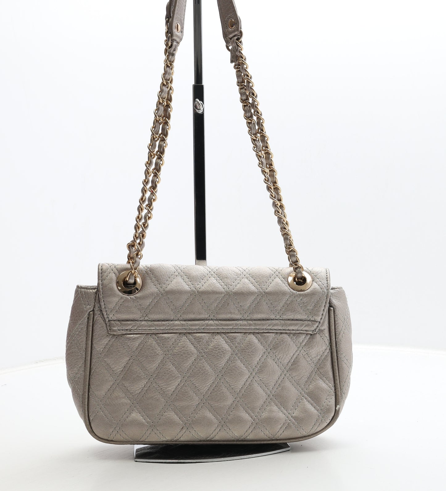 Preworn Womens Gold Geometric Polyurethane Shoulder Bag Size Medium