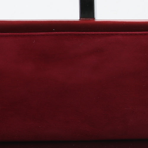 Preworn Womens Red Polyurethane Clutch Size Small