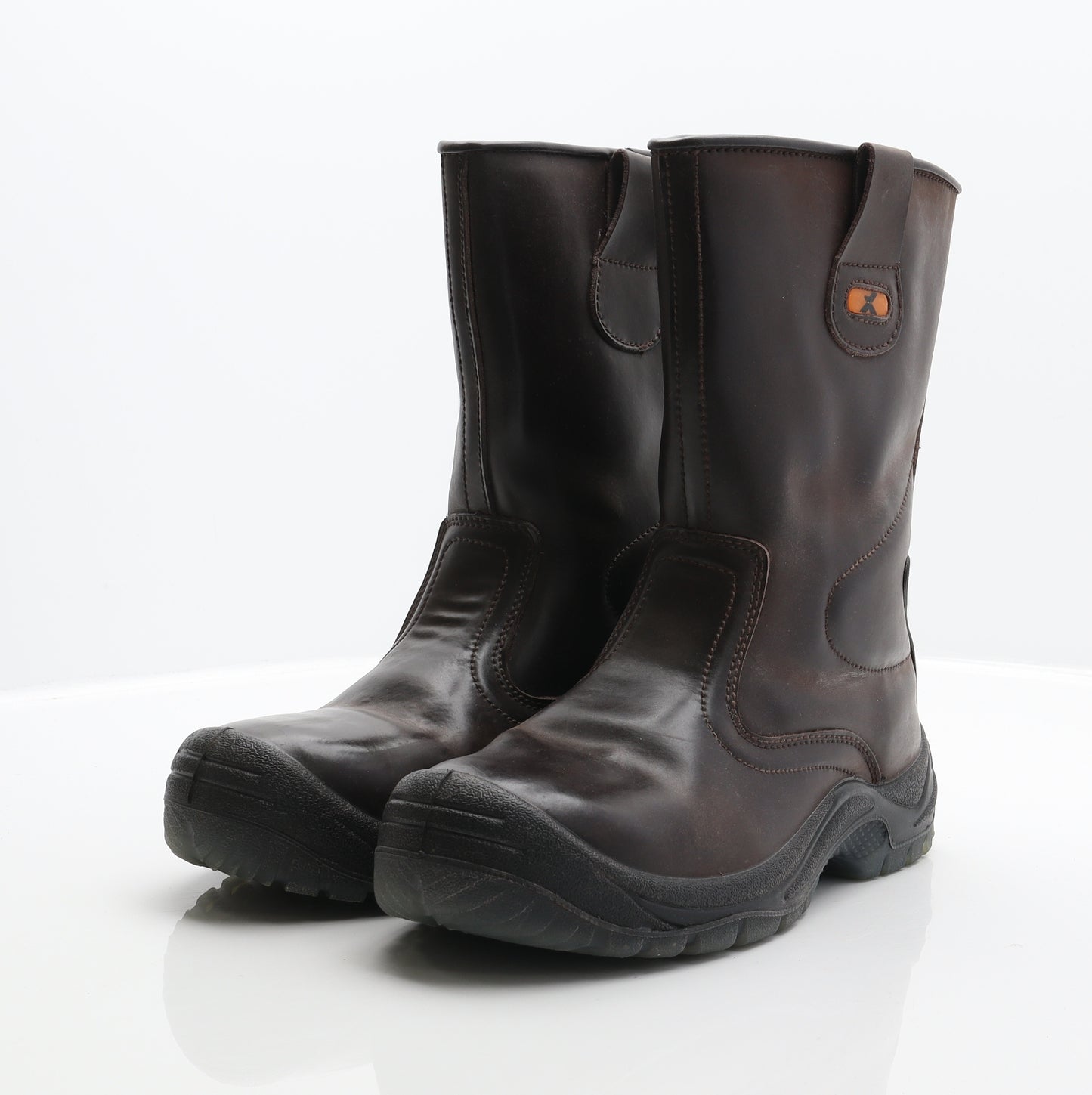 Xpert Mens Brown Leather Slip On Boot UK 7 41 - Safety footwear, Oil resistant