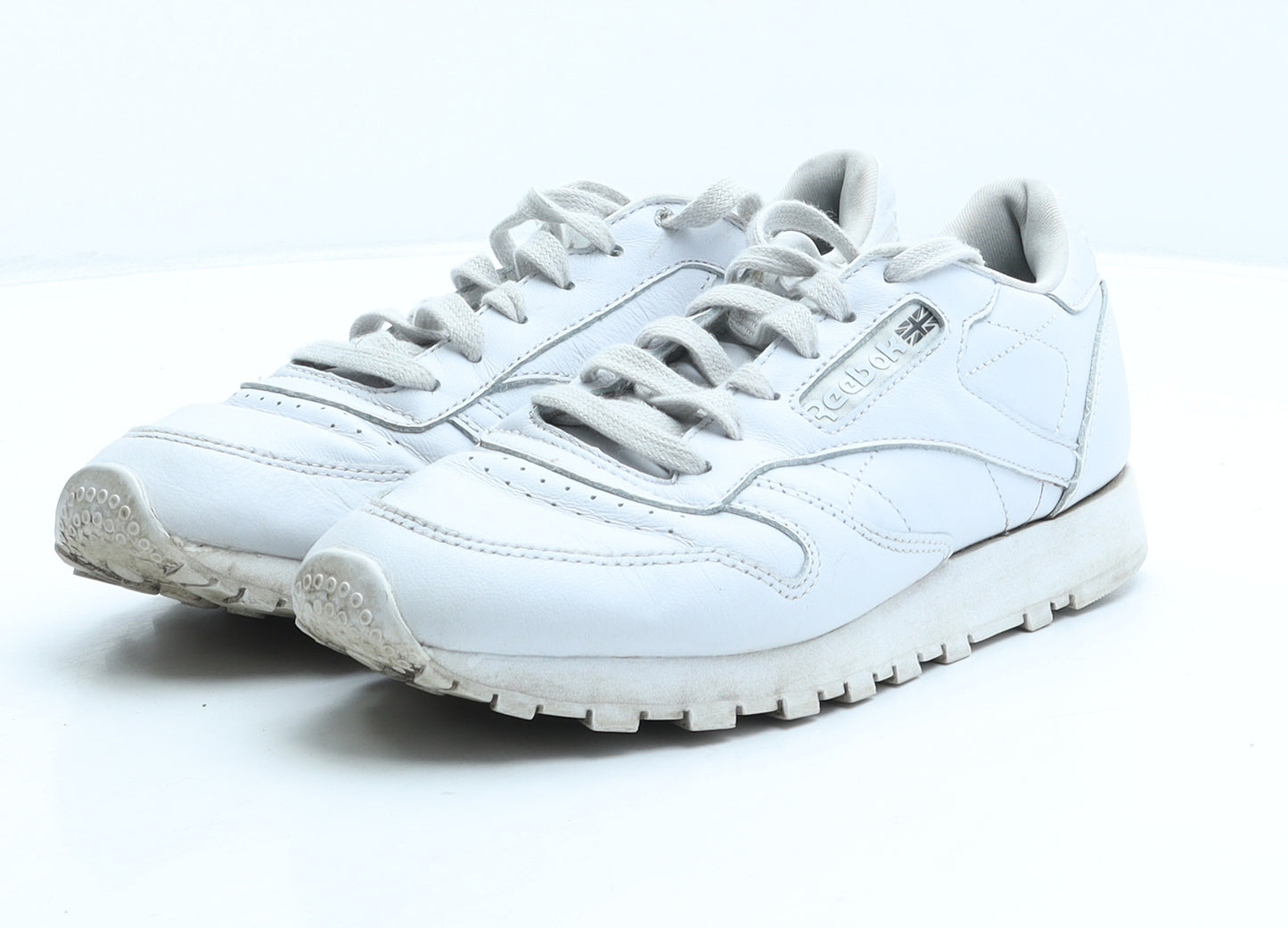 Reebok Womens White Synthetic Trainer UK 4 - Classics