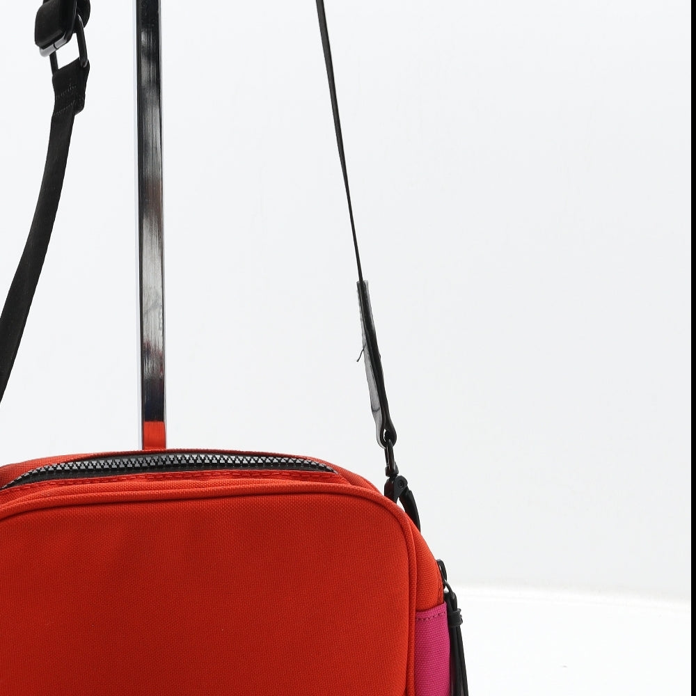 Urban Status Womens Red Polyester Crossbody Size Small