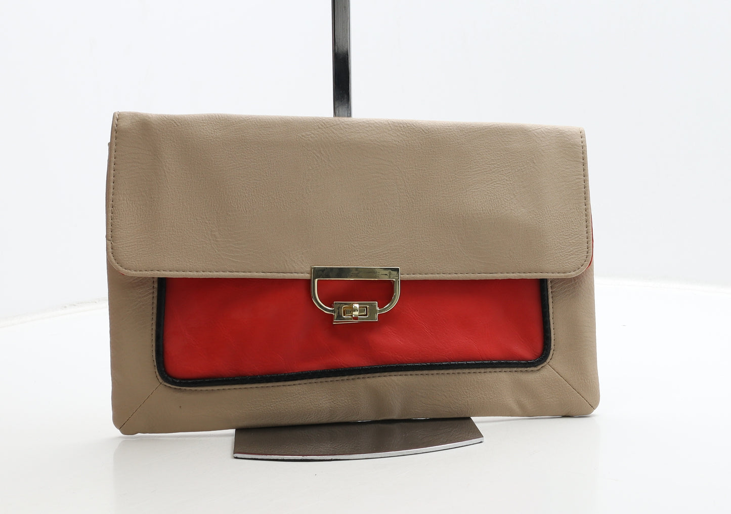 F&F Womens Beige Polyurethane Clutch Size Small