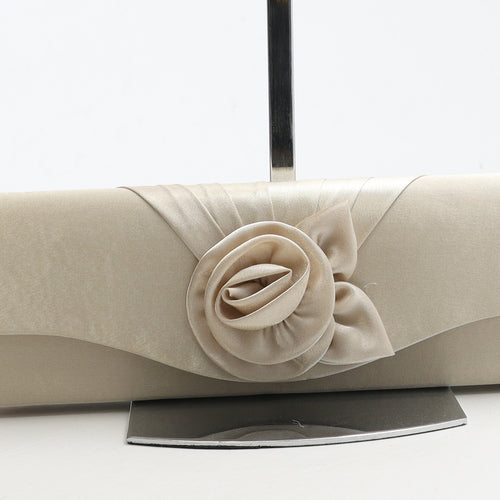 Preworn Womens Gold Polyester Clutch Size Small - Flower Detail