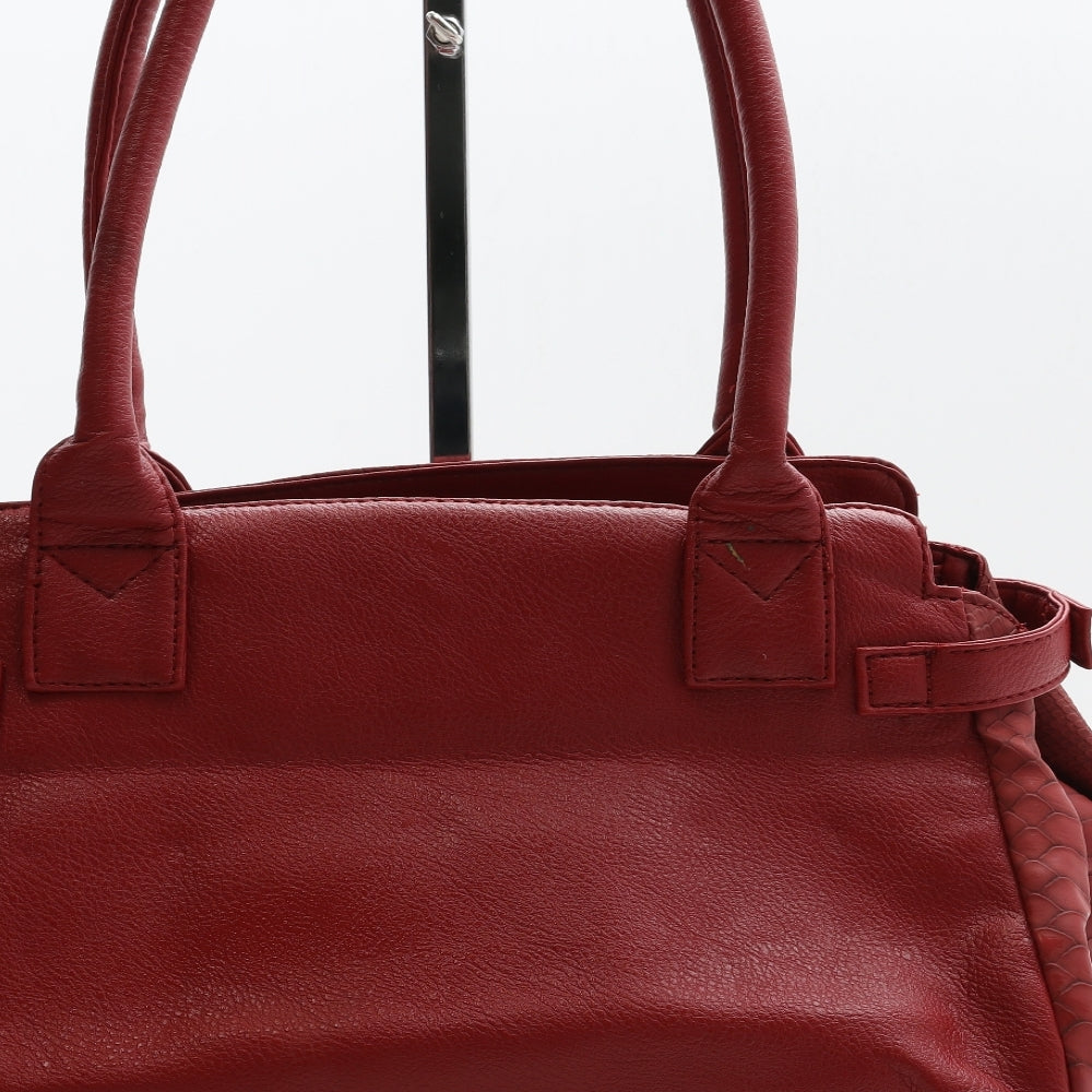 F&F Womens Red PVC Shoulder Bag Size Medium - Croc Texture