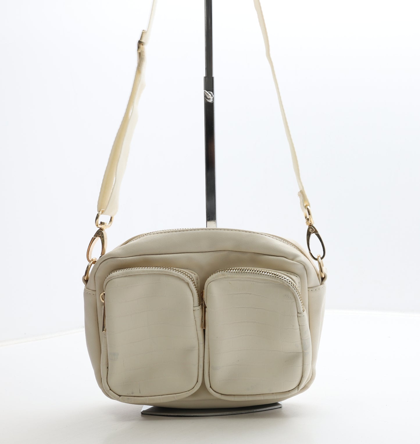 New Look Womens Ivory Polyester Crossbody Size Small
