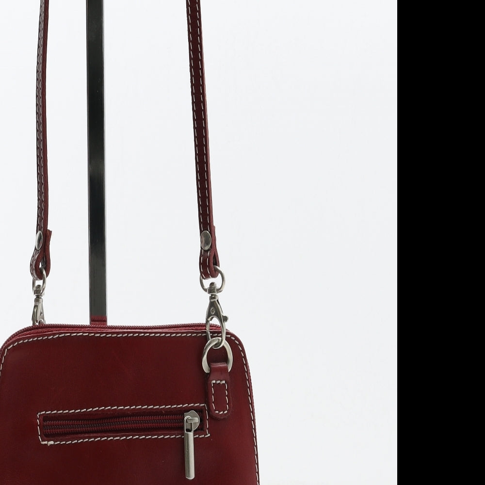 Vera Pelle Womens Red Polyurethane Crossbody Size Small
