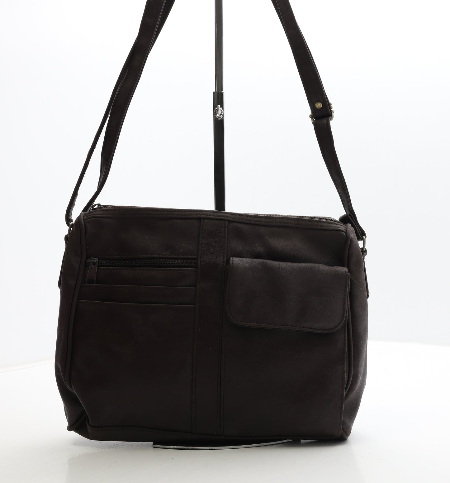 Preworn Womens Brown Polyurethane Crossbody Size Medium