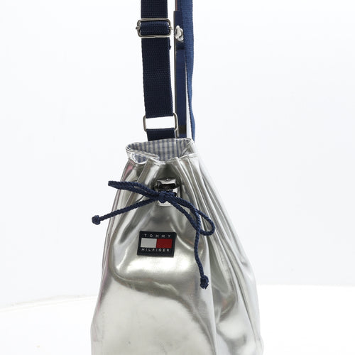 Tommy Hilfiger Womens Silver PVC Bucket & Drawstring Bag Size Small