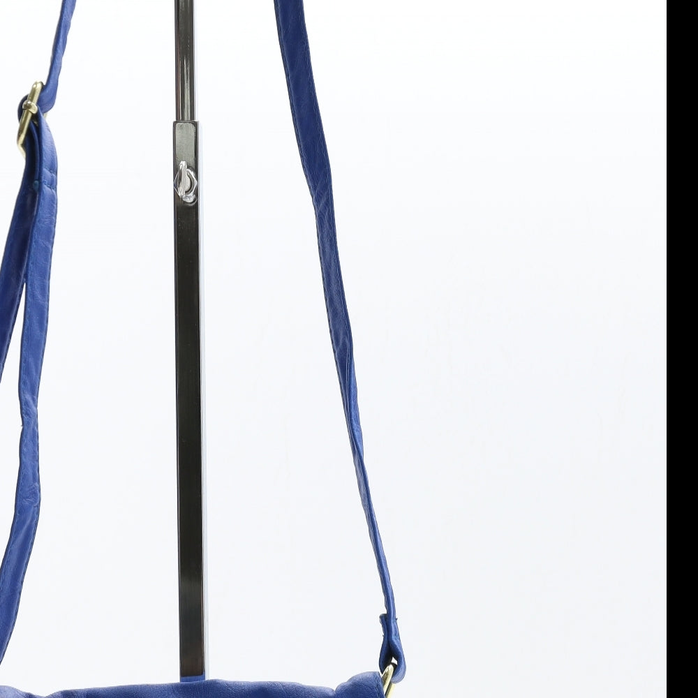 Preworn Womens Blue Polyurethane Crossbody Size Small