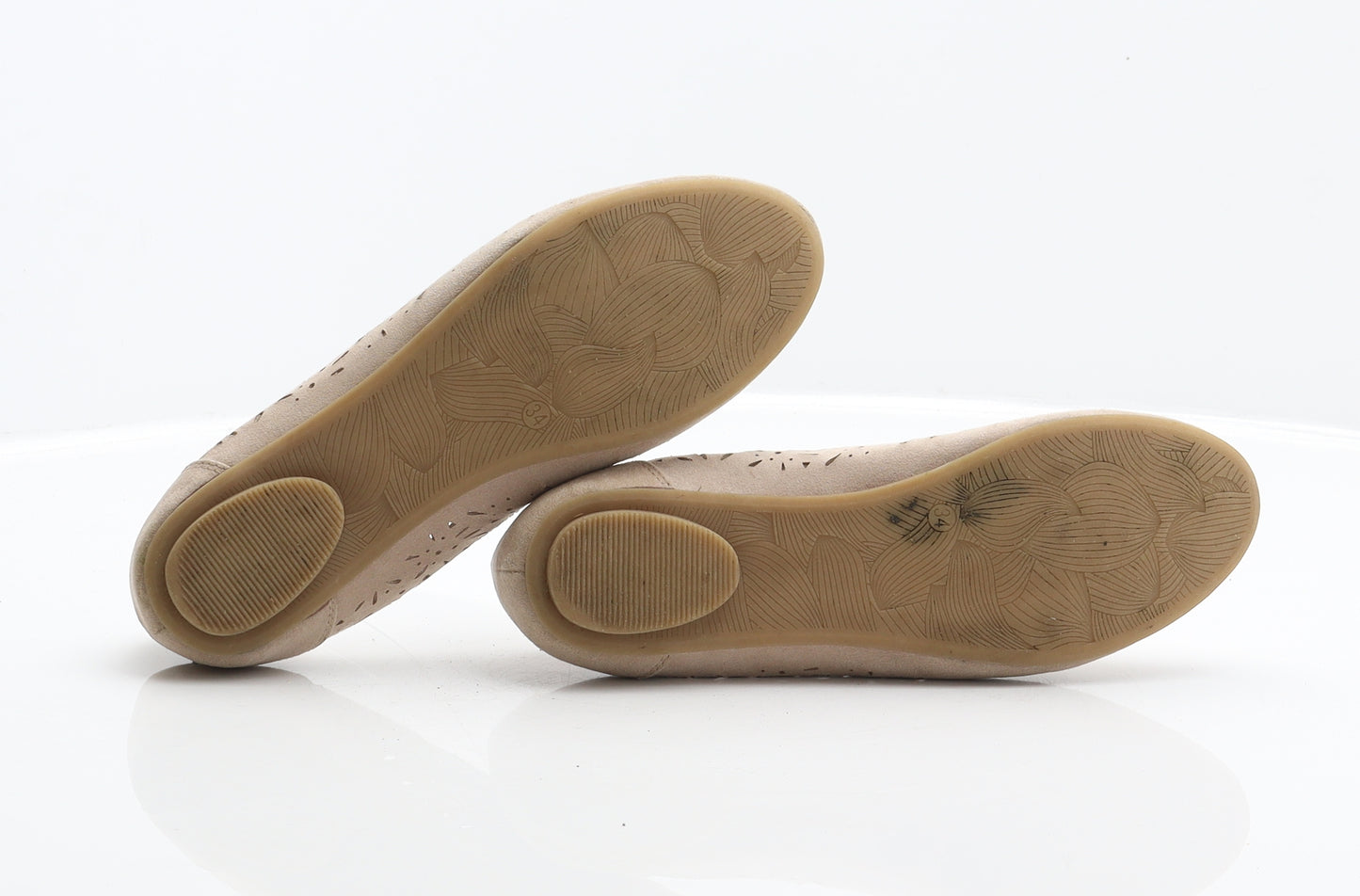 Graceland Girls Beige Polyester Ballet Flat UK 2 34