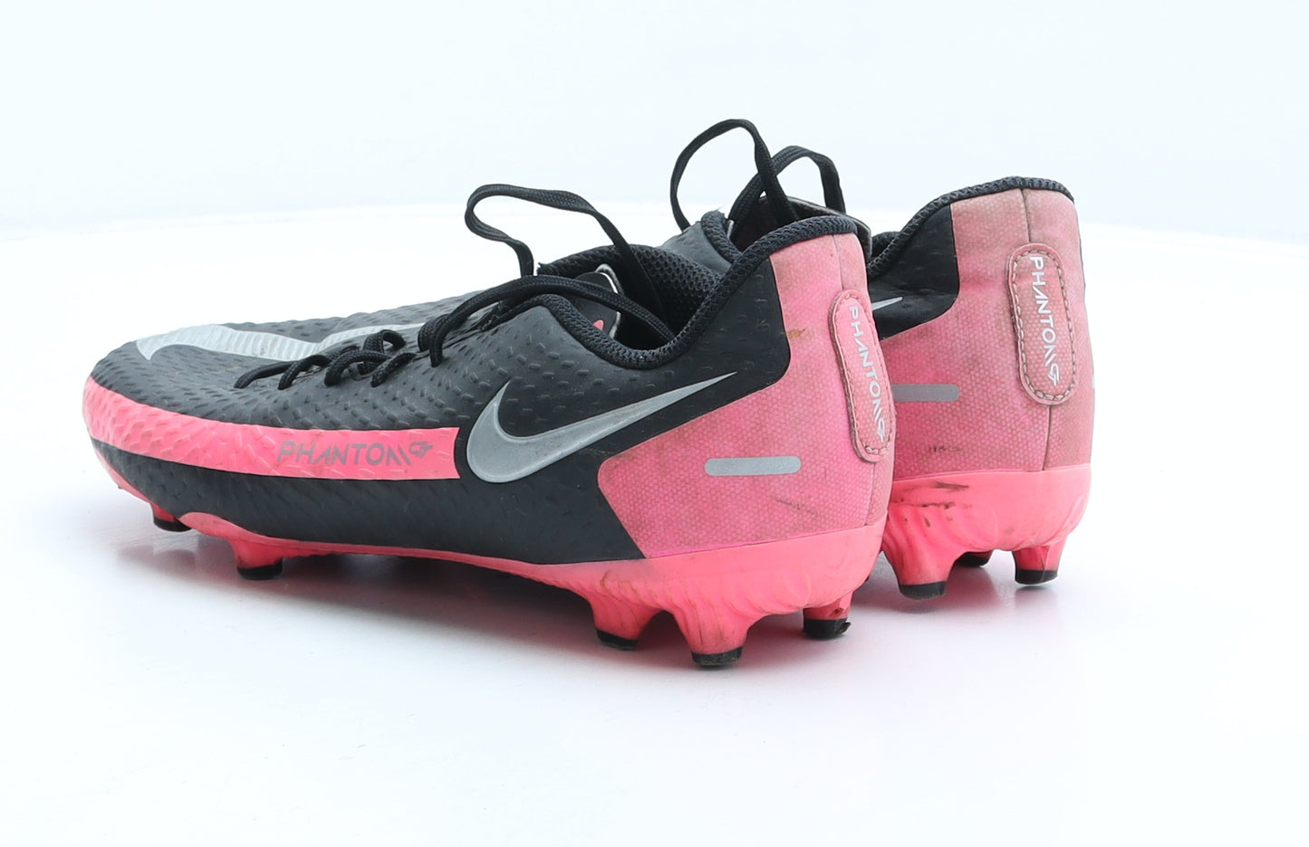 Nike Boys Black Synthetic Trainer UK 4 - Football boots