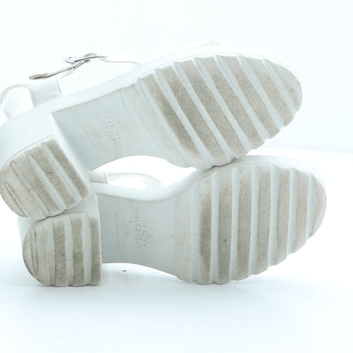 New Look Girls White Synthetic Strappy Sandal UK 1