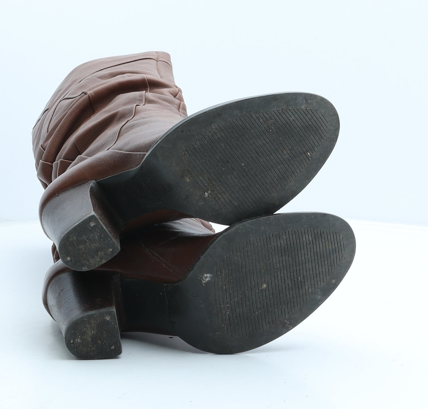 Clarks Womens Brown Synthetic Slip On Boot UK 3