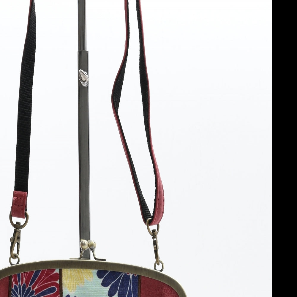 Mis Zapatos Womens Red Geometric Polyester Crossbody Size Medium