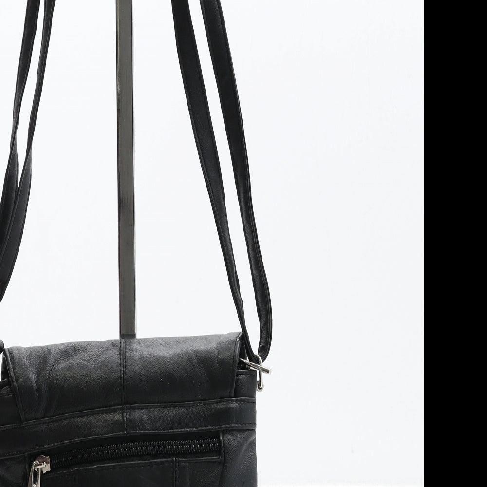 Bonmarché Womens Black Leather Crossbody Size Small