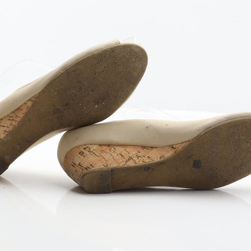 Profile Womens Beige Fabric Court Heel UK 6
