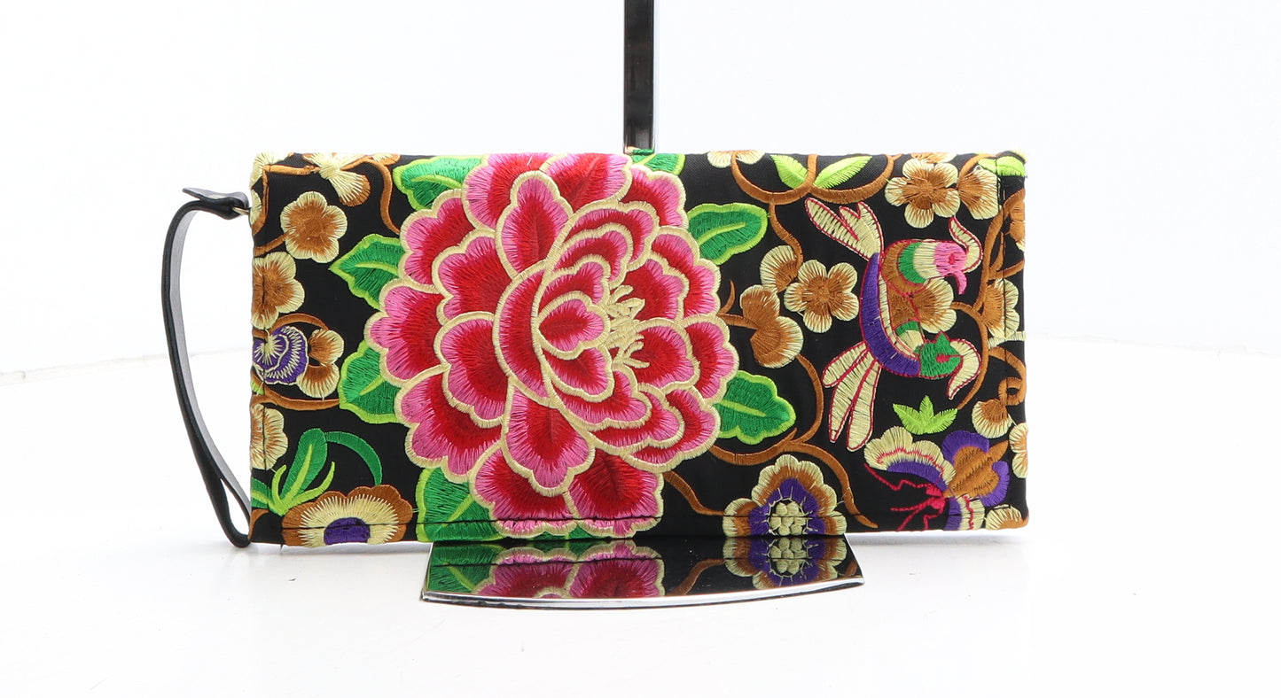 Peacocks Womens Black Floral Polyethylene Clutch Size Small