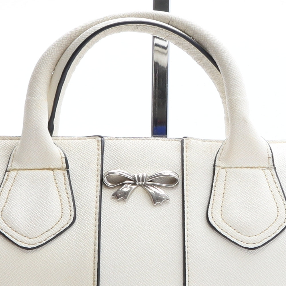 Preworn Womens Ivory Polyethylene Top Handle Bag Size Medium