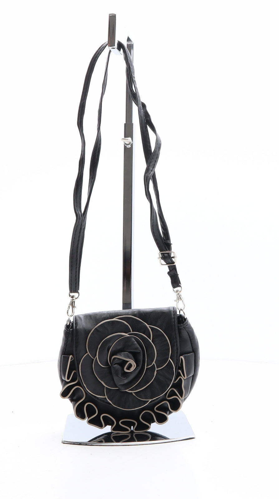 Preworn Womens Black Polyethylene Clutch Size Micro - Rose