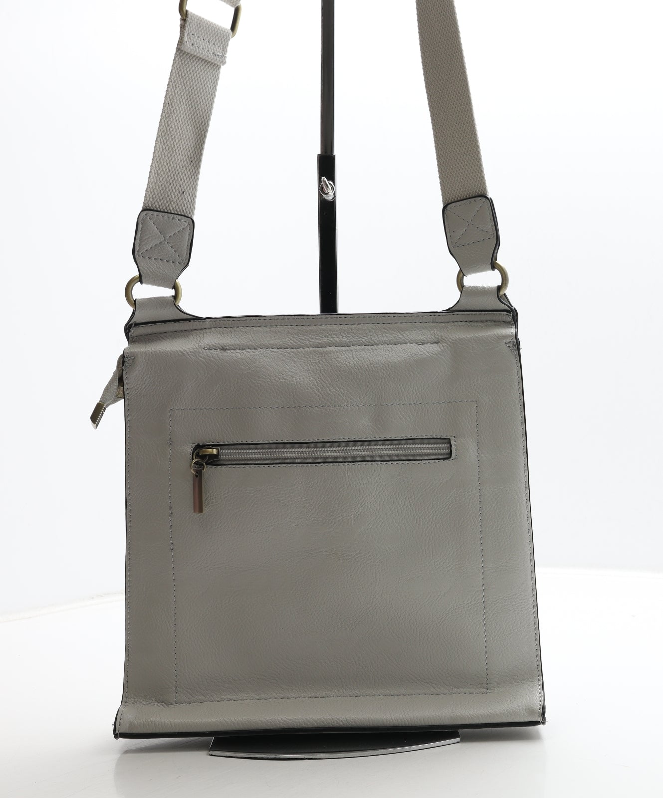 Preworn Womens Grey Polyurethane Crossbody Size Medium